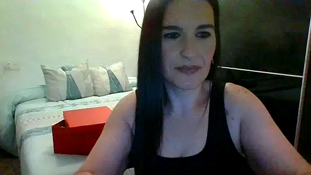 Snapshot of aurasensual69 chatting on 06-05-26, 01:56 aurasensual69 online show from 06-05-26, 01:56