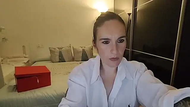 Snapshot of aurasensual69 chatting on 06-15-26, 11:18 aurasensual69 online show from 06-15-26, 11:18