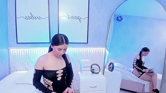 Ashley lee4u online show from 05-16-26, 02:30