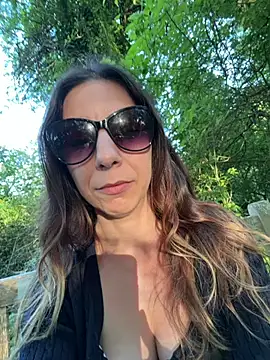 GirlNextDoorBianca online show from 06-19-26, 06:56