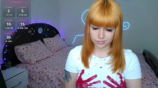 VelvetEmber online show from 06-13-26, 04:05