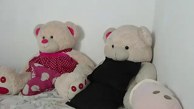 Natalia Dahlia online show from 05-16-26, 03:14