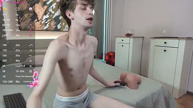 Bimbo boy  online show from 07-19-26, 02:21