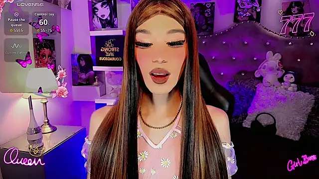 Megaan Dolll online show from 05-27-26, 01:57