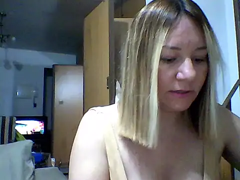 AllisonLove2 online show from 05-30-26, 10:40