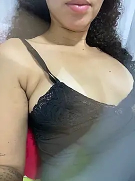 venuseyes25 online show from 05-17-26, 04:10