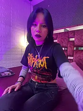 Levii Tatoo online show from 05-12-26, 01:30