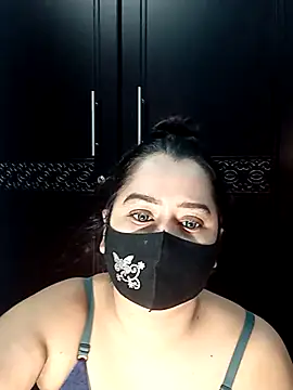 Choco-230 online show from 07-27-26, 11:01
