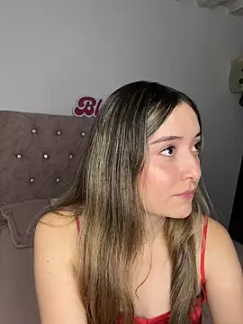 Sarisloves online show from 05-19-26, 01:00