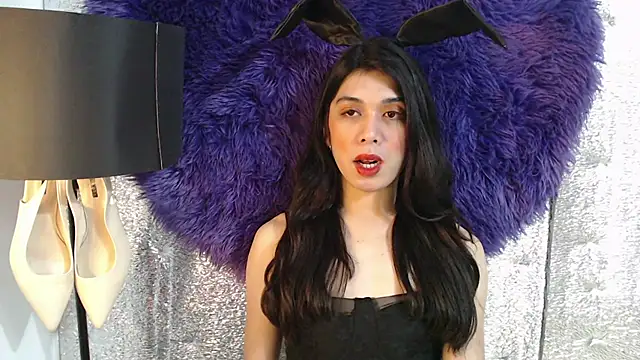 RoseAmarie online show from 05-11-26, 01:44