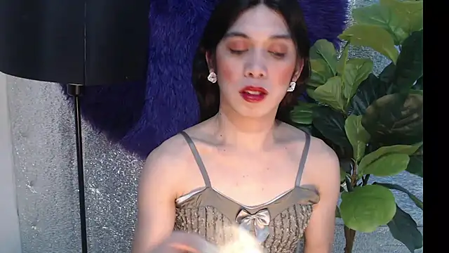 RoseAmarie online show from 05-22-26, 05:40