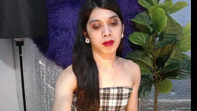 RoseAmarie online show from 05-28-26, 12:24