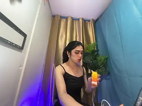 RoseAmarie online show from 07-28-26, 05:01