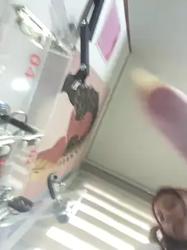 EveRave Pink online show from 07-21-26, 11:45