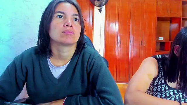 Soffy and Emily online show from 05-23-26, 01:04