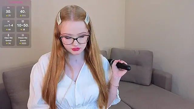 KarlaPasey online show from 05-27-26, 04:26