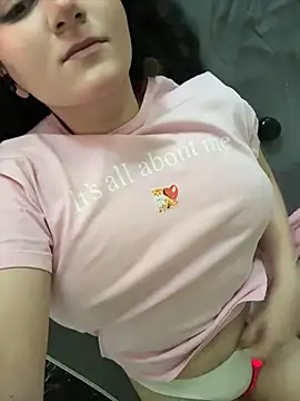 Lulu Lu online show from 06-22-26, 02:36