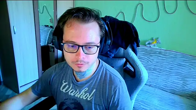 MeLanXolik online show from 05-25-26, 11:27