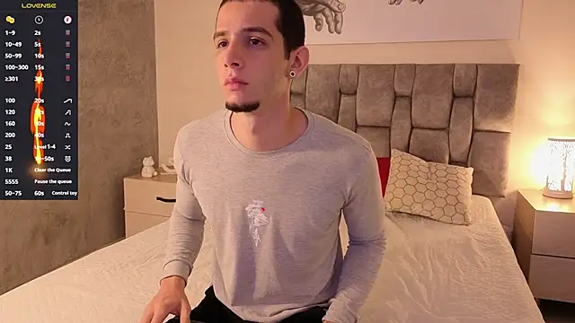 isaacblaze  online show from 05-31-26, 04:42