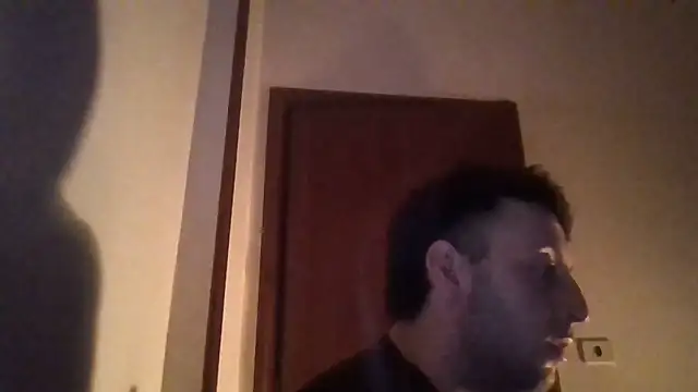 VincentZe99 online show from 05-17-26, 11:34