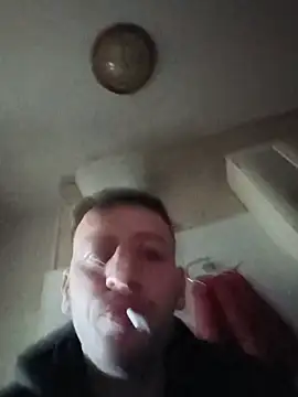 VincentZe99 online show from 05-25-26, 04:51