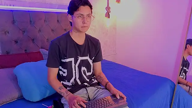 tian sex online show from 05-22-26, 03:57