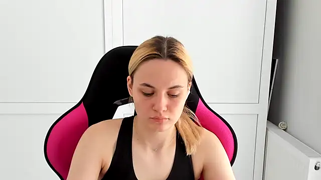 Emma starrs  online show from 05-21-26, 11:50
