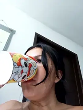 Casandra inthemorning online show from 06-14-26, 02:41