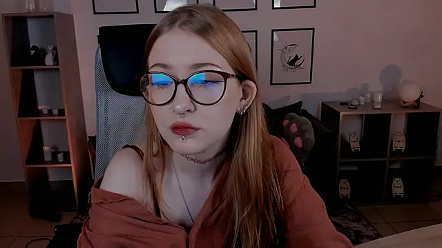 lanafitch online show from 05-18-26, 10:32