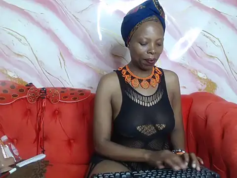 PreciousEbonyPearl05 online show from 05-22-26, 04:23