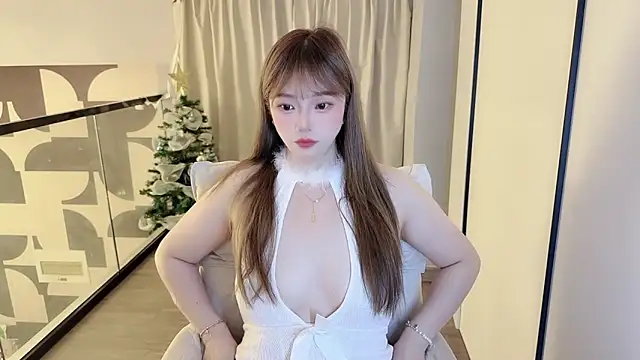 Amara-66 online show from 06-17-26, 12:29