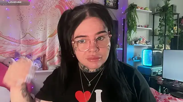 BigBootyHolly online show from 07-27-26, 07:15