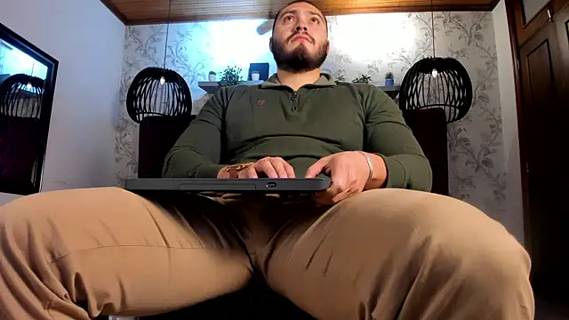 Darius Wolfe online show from 05-15-26, 11:28