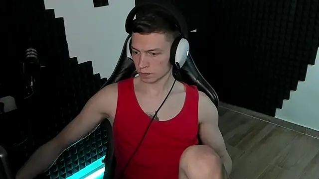 More than friend online show from 05-27-26, 01:19