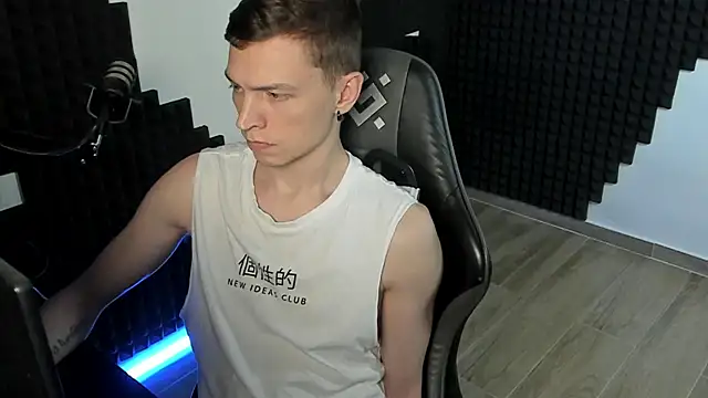 More than friend online show from 06-20-26, 03:26