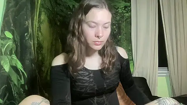 mo0ngoddess online show from 10-30-25, 01:51