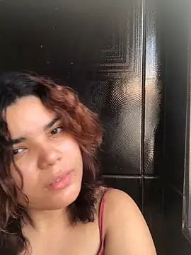 Cliaclara online show from 05-17-26, 03:19
