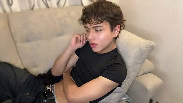 DanteSaint online show from 06-19-26, 05:56