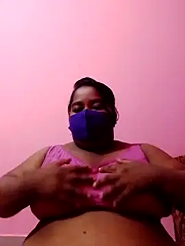 Mona Vabi online show from 07-30-26, 04:06