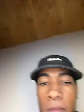 XtemptationX  online show from 05-19-26, 10:10