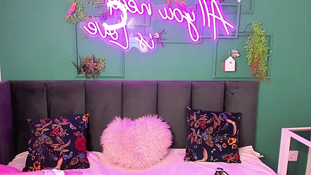Angel Fleur online show from 05-23-26, 01:33