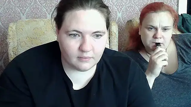 TiffanyLenee online show from 05-26-26, 03:52