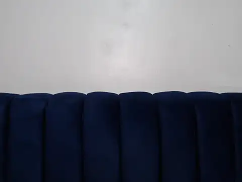Snapshot of Youngling05 chatting on 06-29-26, 06:30 Youngling05 online show from 06-29-26, 06:30