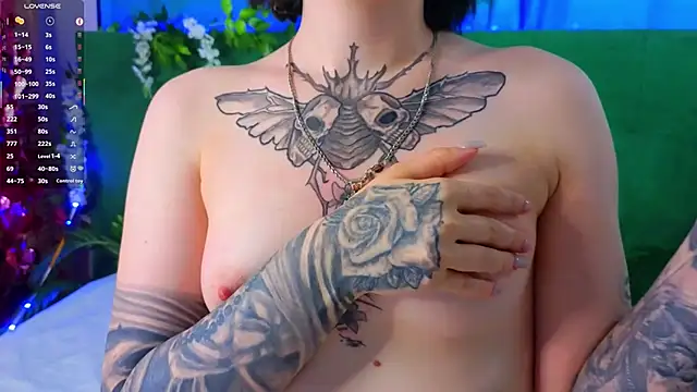 EleanoraNewell online show from 05-27-26, 01:57