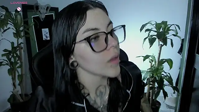 MissCharlottte 18 online show from 07-22-26, 05:32