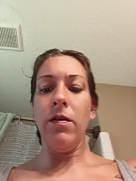missbellastar online show from 06-25-26, 10:36