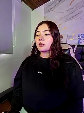 Lizeth bigboob online show from 05-19-26, 11:38