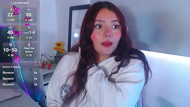 Lizeth bigboob online show from 07-18-26, 12:31