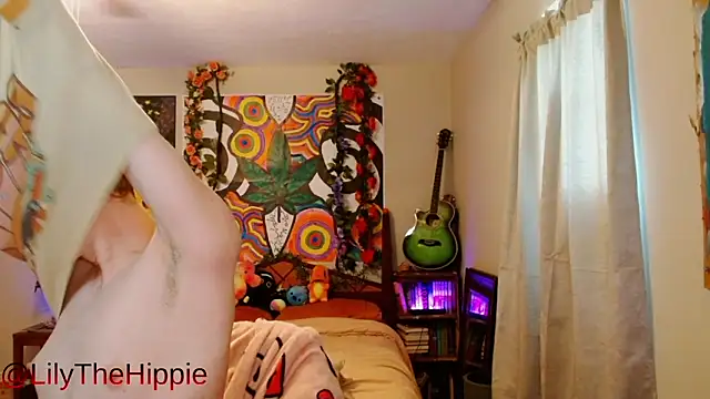 lilythehippie online show from 05-29-26, 06:17