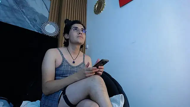 Axel Montes online show from 05-27-26, 03:25